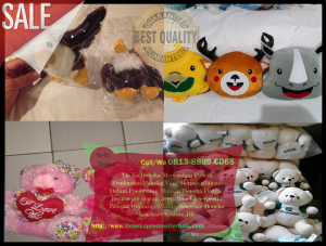 Industri Boneka Wisuda