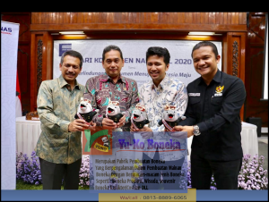 Industri Boneka Wisuda Terbaik