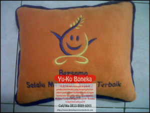 Toko Boneka Wisuda